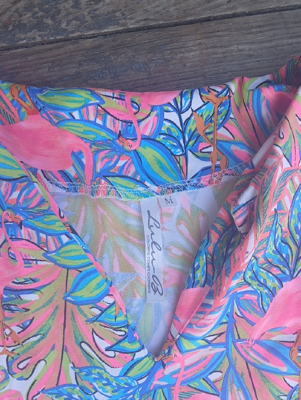 Lulu-B Pink Flamingo Tropical Leaf V-Neck Blouse - Picture 3 of 6